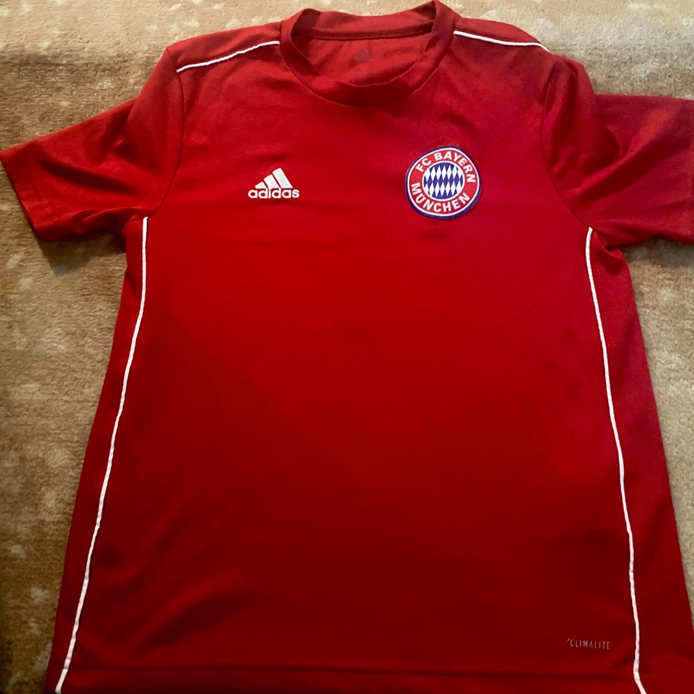 FC Bayern Munchen soccer practice jersey